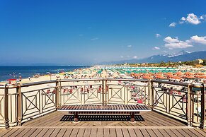 Villa Clara few km From the sea