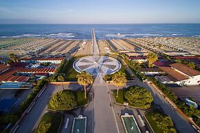 Villa Clara few km From the sea