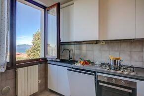 Bardolino Garden Pool Tennis on the Lake