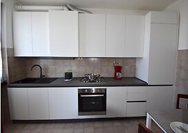 Bardolino Garden Pool Tennis on the Lake