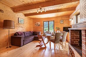 Family Friendly Kra Evec Lodge