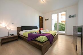 Rebecca Garden in Lugano