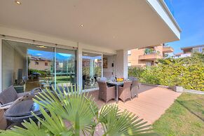 Rebecca Garden in Lugano