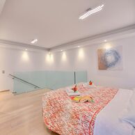 Rebecca Garden in Lugano