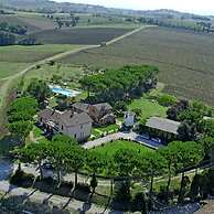 Hawthorn apt With Shared Pool Family fun