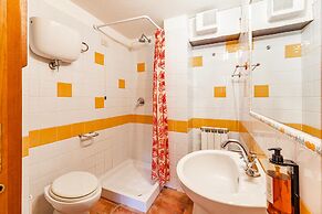 Hawthorn apt With Shared Pool Family fun