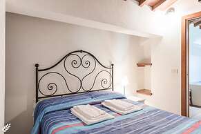 Hawthorn apt With Shared Pool Family fun