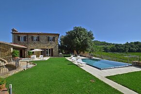 Villa Paradiso 12 in Casole d Elsa