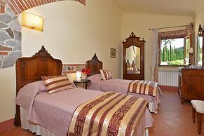 Villa Paradiso 12 in Casole d Elsa