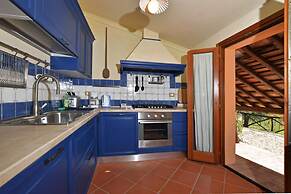 Villa Paradiso 12 in Casole d Elsa