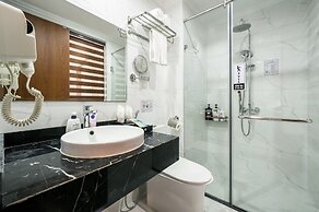 A25 Hotel - Bai Chay Ha Long