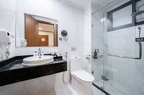 A25 Hotel - Bai Chay Ha Long