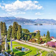 Residenza Oleandro Lake View Luino Center