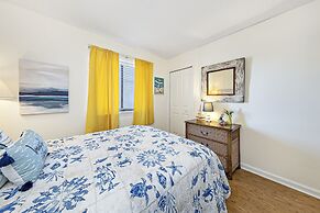 Salt and Light Surf & Racquet 204B