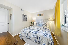 Salt and Light Surf & Racquet 204B