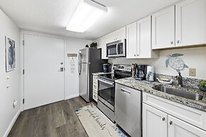 Salt and Light Surf & Racquet 204B