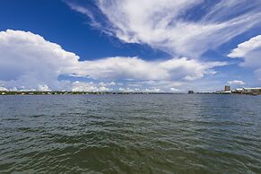 Salt and Light Surf & Racquet 204B