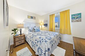 Salt and Light Surf & Racquet 204B