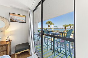 Salt and Light Surf & Racquet 204B