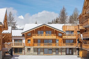 La Cour Aux Ecureuils