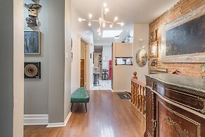 Beautiful 2 BR in the Heart of Downtown