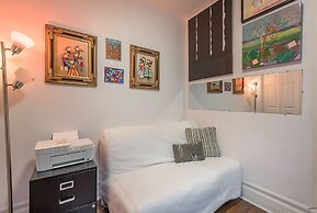 Beautiful 2 BR in the Heart of Downtown