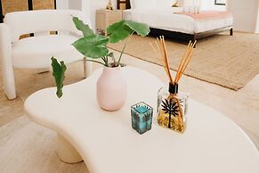 The Pink Palm Hotel - Adults Only