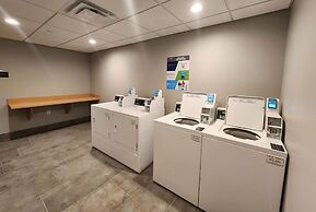 La Quinta Inn & Suites by Wyndham Del Rio