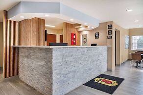 Super 8 by Wyndham Joliet