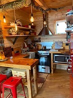 Treehouse over the water - Eagle's Nest