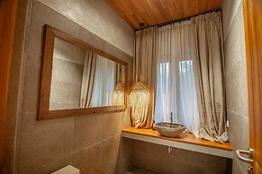 Diamond Beach Villas