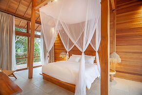 Diamond Beach Villas