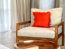 Diamond Beach Villas