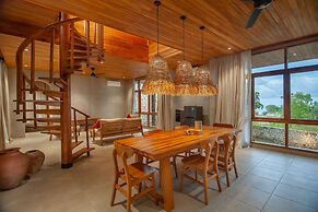 Diamond Beach Villas