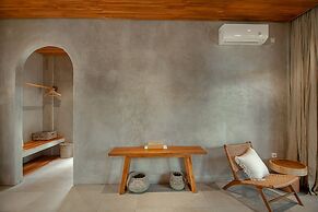 Diamond Beach Villas