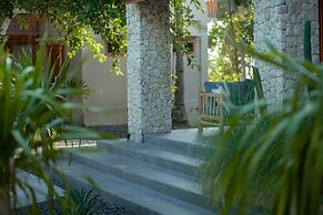 Diamond Beach Villas