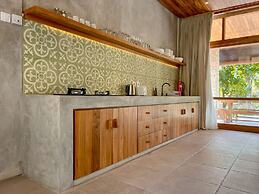 Diamond Beach Villas