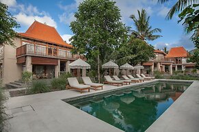 Diamond Beach Villas