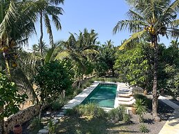 Diamond Beach Villas