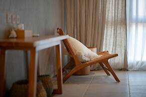 Diamond Beach Villas