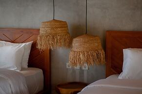 Diamond Beach Villas