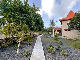 Diamond Beach Villas