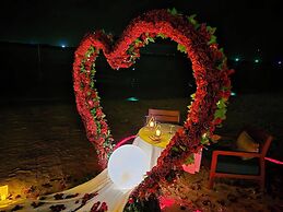 White Whale Beachfront Pool Villa