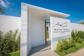 White Whale Beachfront Pool Villa