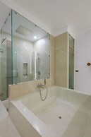 White Whale Beachfront Pool Villa