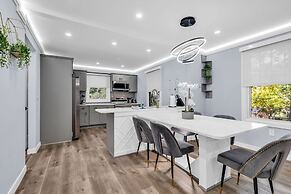 Luxury 3BR House in Charlotte