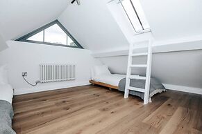 The Oak - Brand new Countryside 2 Bedroom Annex - From 165 Per Night