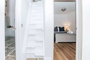 The Oak - Brand new Countryside 2 Bedroom Annex - From 165 Per Night