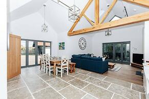 The Oak - Brand new Countryside 2 Bedroom Annex - From 165 Per Night