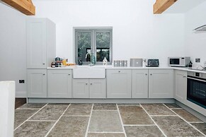 The Oak - Brand new Countryside 2 Bedroom Annex - From 165 Per Night